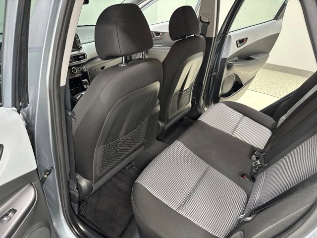 Used 2020 Hyundai Kona SE AWD/4WD image 16