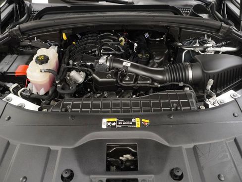 Certified 2025 Jeep Grand Cherokee L Limited w/ Luxury Tech Group II image 53