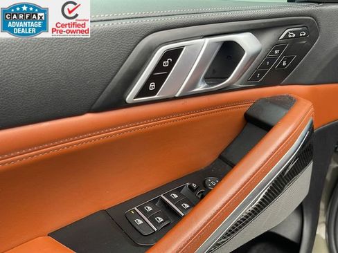 Used 2022 BMW X6 M50i w/ Executive Package image 17