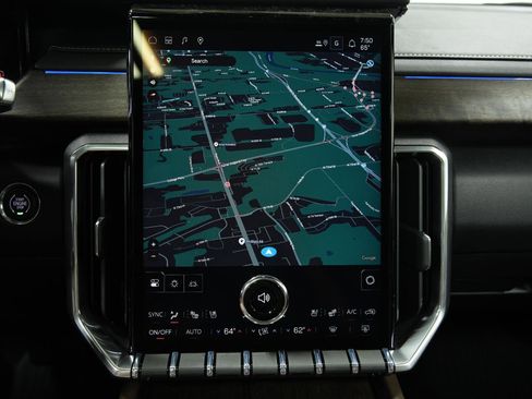 New 2026 GMC Acadia Denali Ultimate w/ LPO, Floor Liner Package image 40