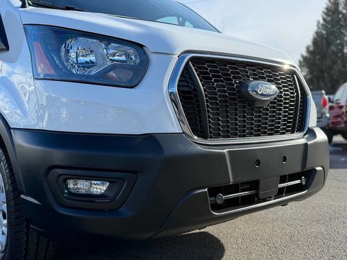 Used 2024 Ford Transit 250 Low Roof w/ Exterior Upgrade Package image 27