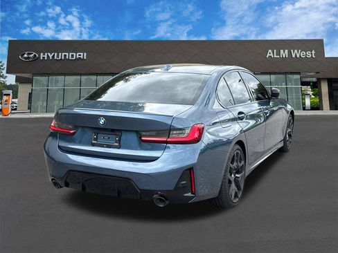 Used 2025 BMW 330i Sedan w/ M Sport Package RWD image 5