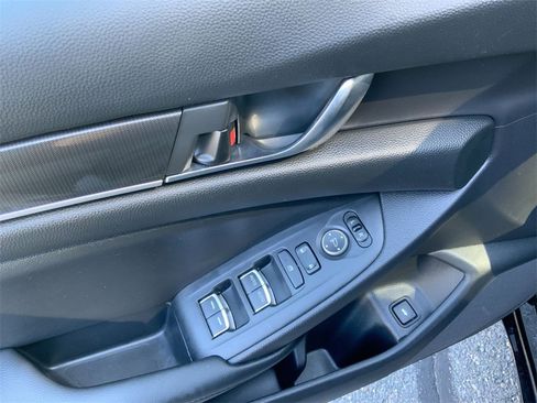 Used 2022 Honda Accord Sport Special Edition image 21