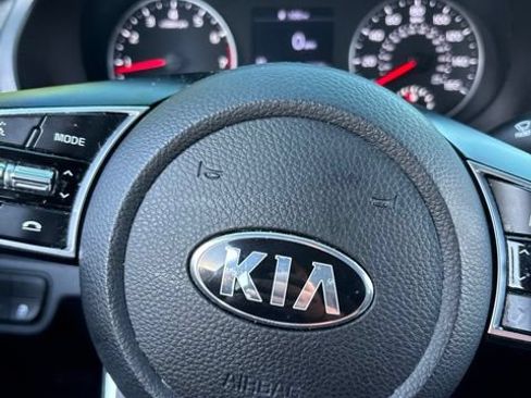 Used 2021 Kia Seltos LX AWD/4WD image 14