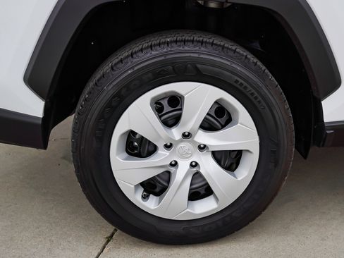 Certified 2024 Toyota RAV4 LE image 11