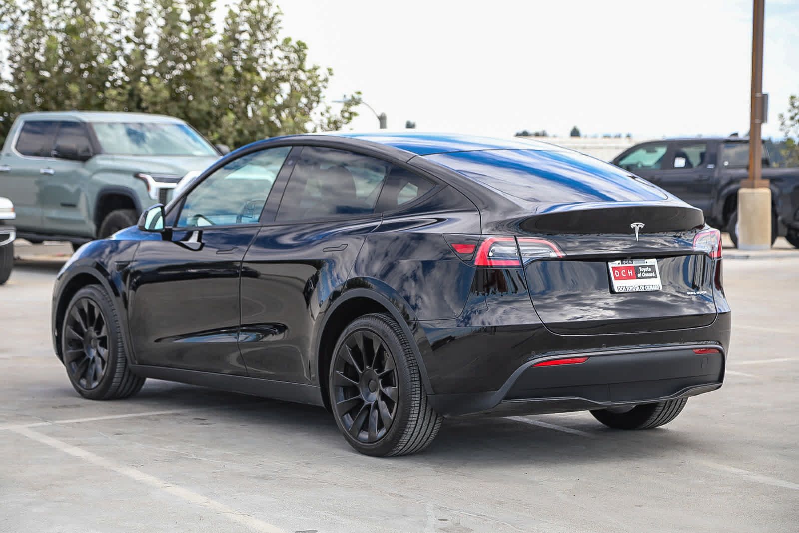 Used 2020 Tesla Model Y Long Range AWD/4WD image 7