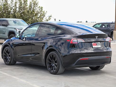 Used 2020 Tesla Model Y Long Range AWD/4WD image 7