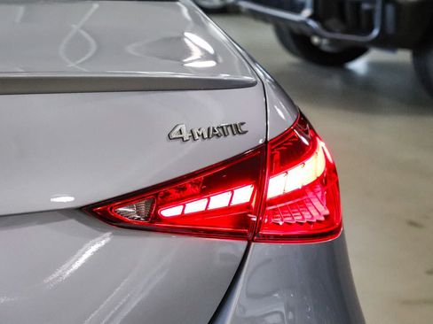 Used 2024 Mercedes-Benz C 300 4MATIC Sedan image 11
