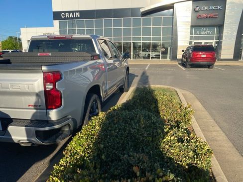 Used 2021 Chevrolet Silverado 1500 RST image 7