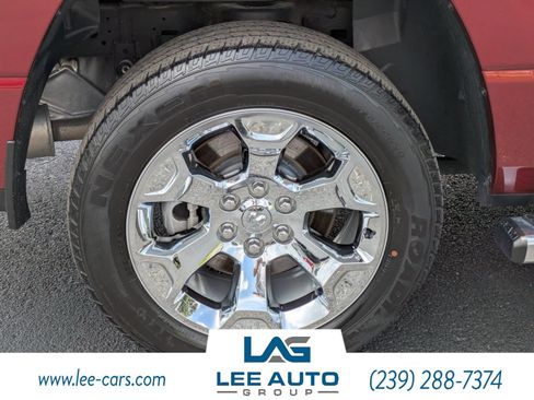 Used 2019 RAM 1500 Big Horn AWD/4WD image 9