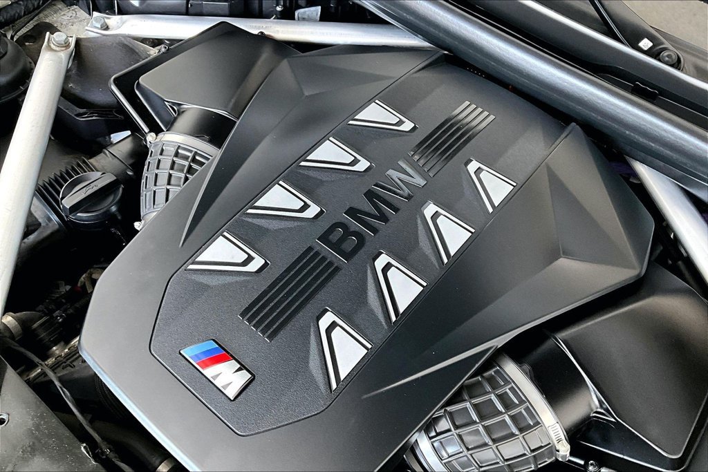 Used 2024 BMW X7 M60i AWD/4WD image 41