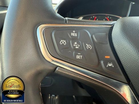 Used 2024 Chevrolet Equinox LT image 9