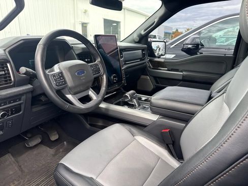 Used 2023 Ford F150 Lightning Lariat AWD/4WD image 8
