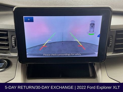 Used 2022 Ford Explorer XLT w/ Equipment Group 202A image 19