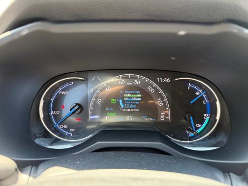 Used 2023 Toyota RAV4 SE w/ Weather & Moonroof Package AWD/4WD image 11