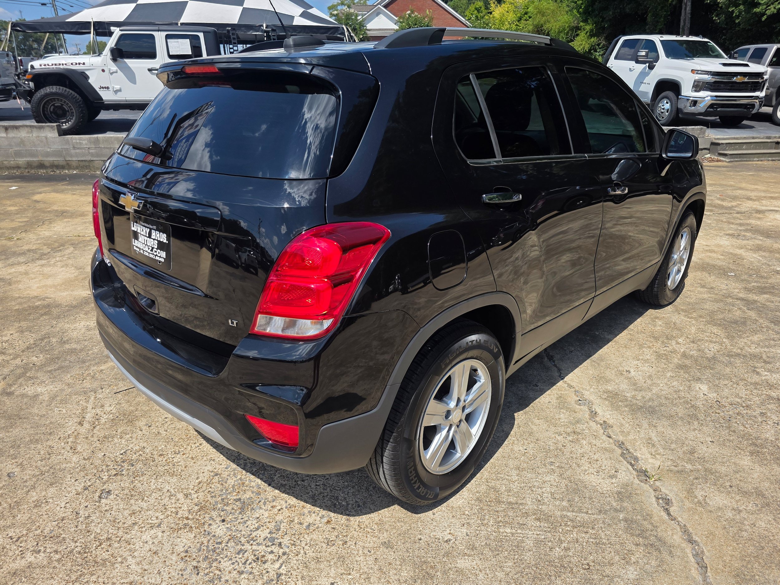 Used 2020 Chevrolet Trax LT w/ LT Convenience Package FWD image 5