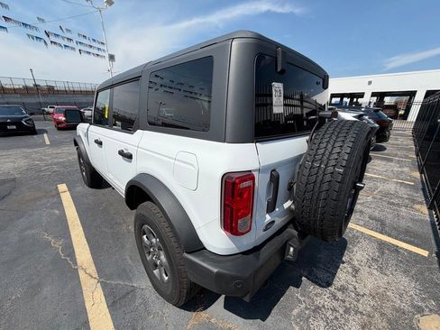 Used 2025 Ford Bronco Big Bend AWD/4WD image 3