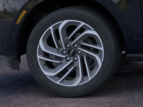New 2026 Lincoln Navigator Reserve AWD/4WD image 19