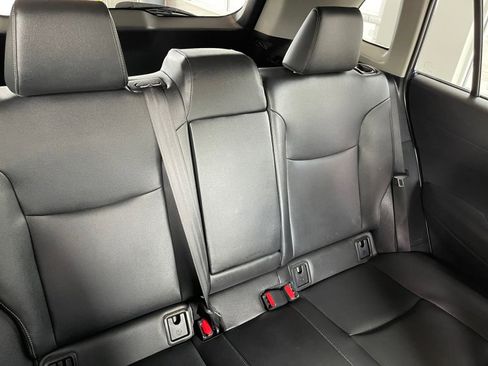 Certified 2023 Toyota Corolla Cross XLE image 14