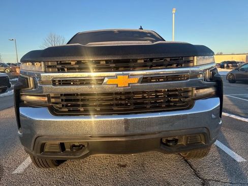 Used 2019 Chevrolet Silverado 1500 LT w/ All-Star Edition image 2
