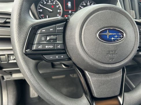 Used 2025 Subaru Crosstrek 2.0i Premium image 19