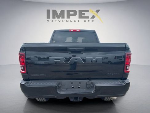 Used 2026 RAM 2500 Big Horn AWD/4WD image 3