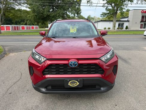 Used 2020 Toyota RAV4 LE w/ All Weather Liner Package AWD/4WD image 2