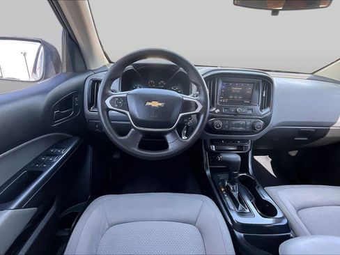 Used 2021 Chevrolet Colorado W/T w/ WT Convenience Package RWD image 6