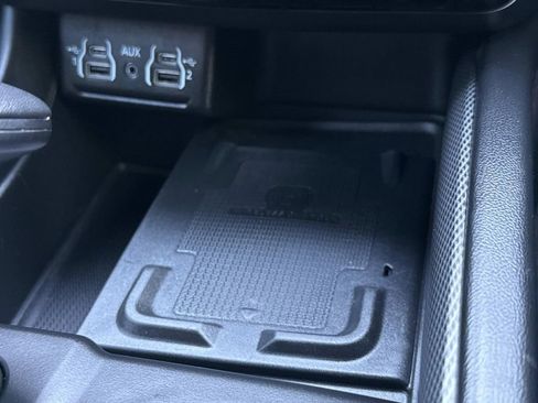 Used 2022 Dodge Durango R/T w/ Blacktop Package image 6