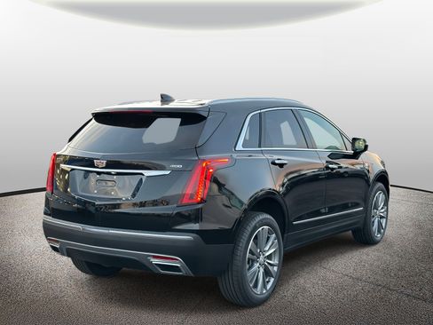New 2025 Cadillac XT5 Premium Luxury w/ LPO, Floor Liner Package image 23