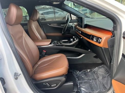 Certified 2023 Lincoln Nautilus Reserve AWD/4WD image 22