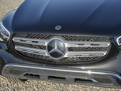 Certified 2022 Mercedes-Benz GLC 300 4MATIC image 7