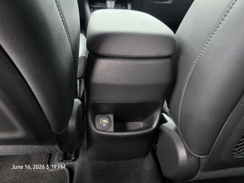 Certified 2022 Hyundai Kona Limited FWD image 19