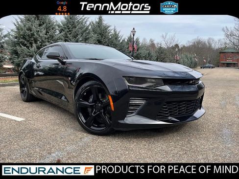 Used 2017 Chevrolet Camaro SS image 3