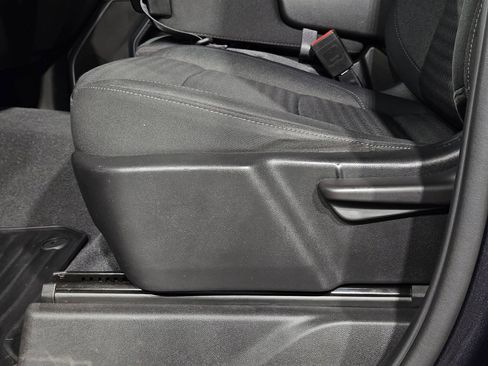 Used 2023 Chevrolet Silverado 1500 LT image 22