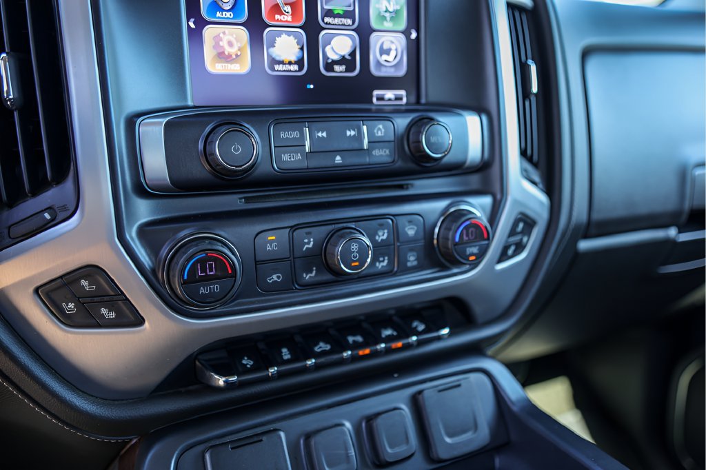 Used 2018 GMC Sierra 1500 SLT AWD/4WD image 20
