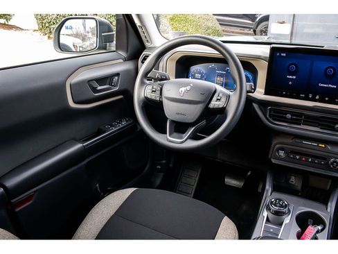 Used 2025 Ford Bronco Sport Big Bend image 13