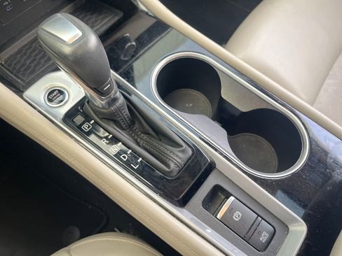 Certified 2024 Nissan Altima 2.5 SL image 26