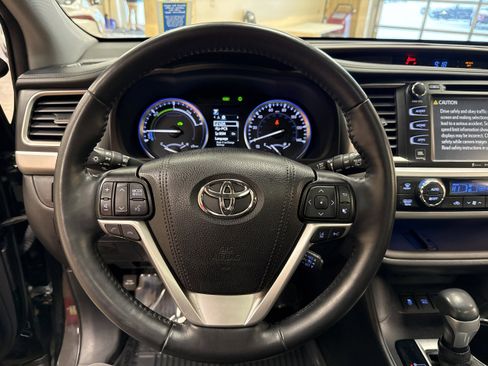 Used 2019 Toyota Highlander Limited Platinum image 54