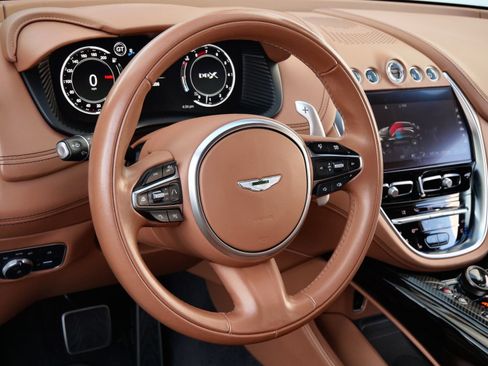 Used 2023 Aston Martin DBX 707 AWD/4WD image 10
