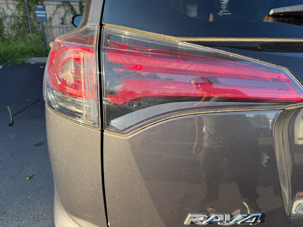 Used 2016 Toyota RAV4 SE AWD/4WD image 34