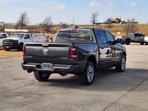 Used 2022 RAM 1500 Laramie w/ Laramie Southwest Edition image 7