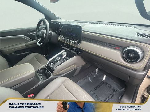 Used 2024 Chevrolet Colorado ZR2 w/ ZR2 Convenience Package III image 34