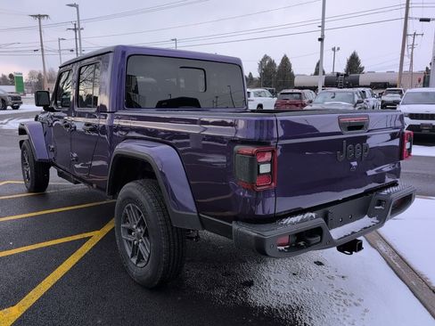 New 2026 Jeep Gladiator Sport image 5