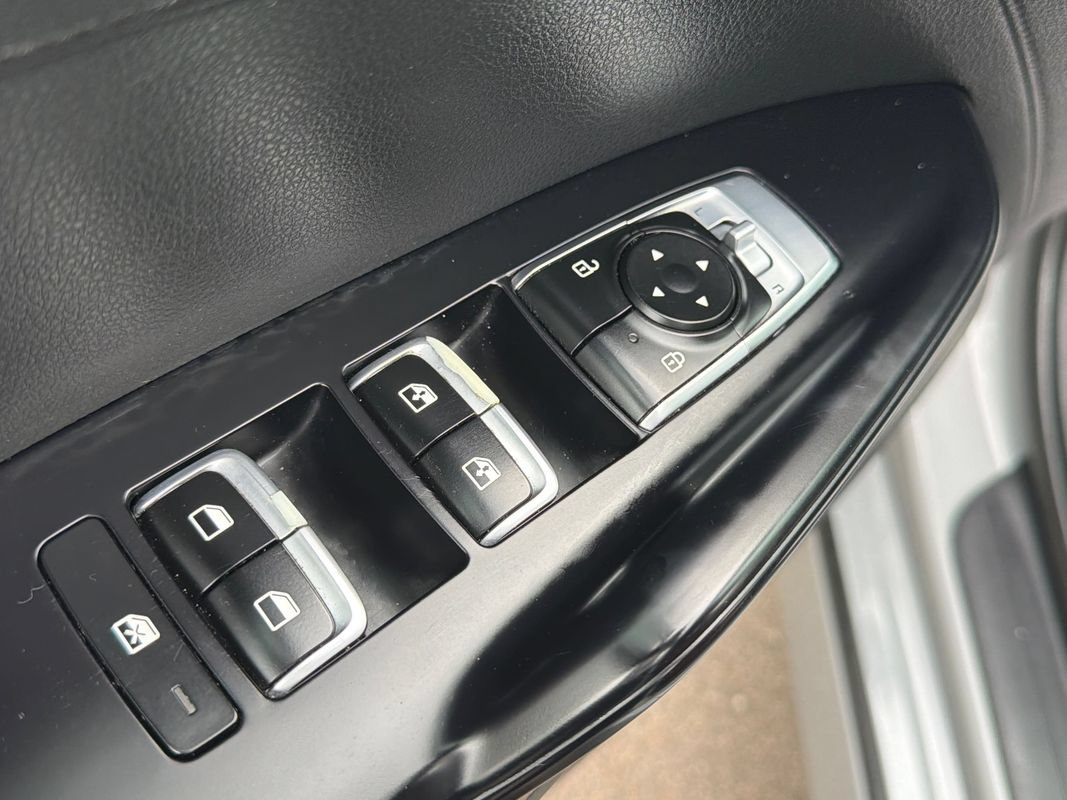 Used 2021 Kia K5 GT-Line AWD/4WD image 28