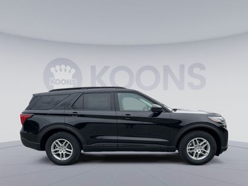 New 2026 Ford Explorer Active AWD/4WD image 8