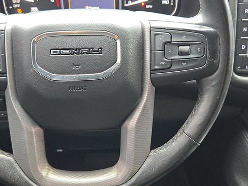 Used 2021 GMC Yukon Denali w/ Denali Premium Package AWD/4WD image 22