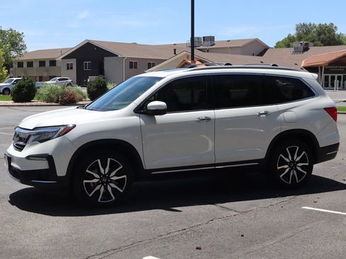 Used 2019 Honda Pilot Touring image 10
