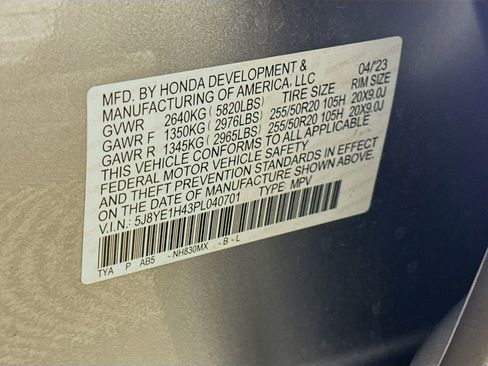 Used 2023 Acura MDX SH-AWD w/ Technology Package image 34