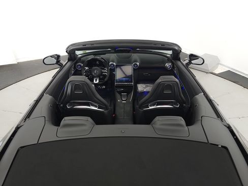 Used 2024 Mercedes-Benz SL 63 AMG 4MATIC image 26
